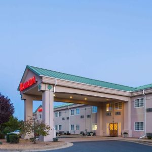 Ramada By Wyndham Strasburg - Shenandoah Valley